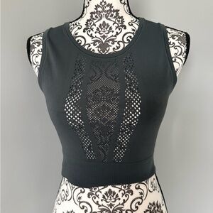 Athleta Mudra Seamless Yoga Set Anthracite Grey Crop Tank + 7/8 Leggings S/M